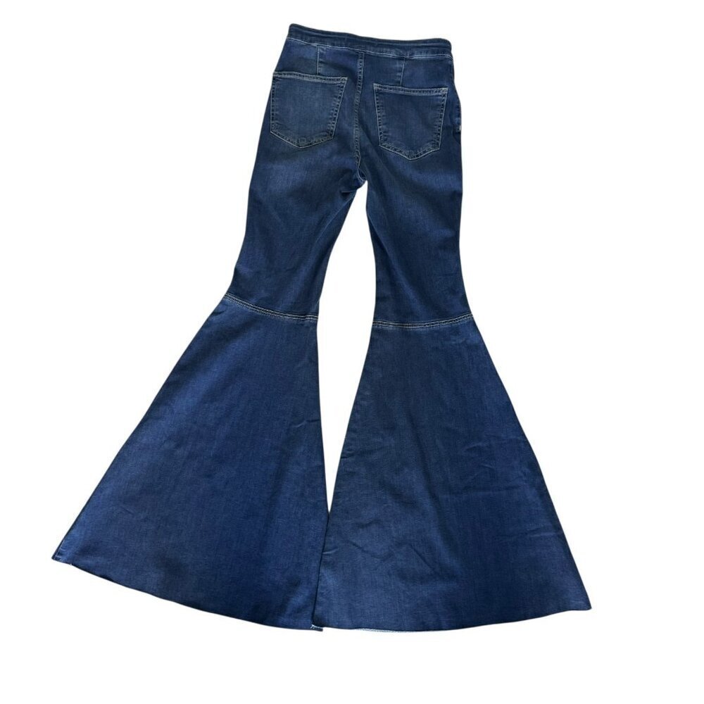 Jeans - Picture 3 of 11